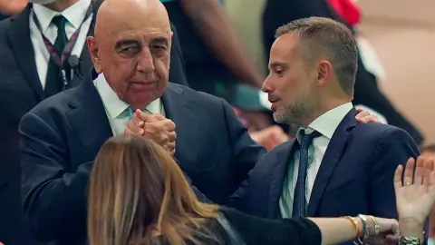Theo dõi đội bóng: Ban lãnh đạo Milan đang chuẩn bị cho những điều chỉnh lớn về nhân sự, và Galliani không bị loại trừ khả năng trở lại câu lạc bộ.