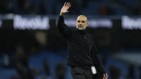 Chỉ mất 5 vương miện! Guardiola đã giành được 12 chức vô địch trong 17 năm làm huấn luyện viên. Chỉ có 5 cầu thủ, trong đó có Mourinho và chú Zha, mỗi người giành được một chức vô địch.