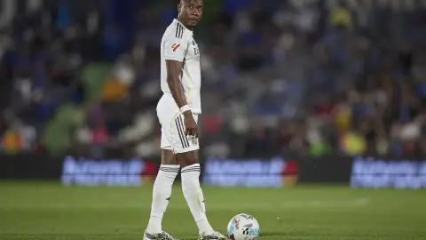 Romano: Inter sẵn sàng bán Enrique. Inter, Juventus và Milan không có ý định ký hợp đồng với Alaba
