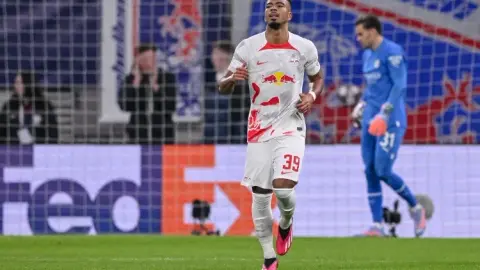 Bild: Henrichs xóa tài khoản mạng xã hội cá nhân sau khi không được chọn vào đội tuyển World Cup