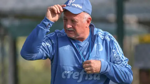 Scolari: Argentina vô địch như thế nào? Mọi người chạy xung quanh Messi, anh ấy có thể ghi bàn nếu có bóng