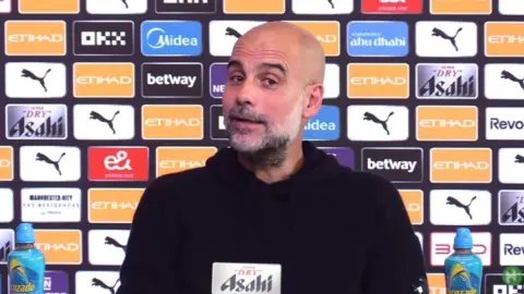 Guardiola: Tôi sẽ không nghĩ đến bóng đá một giây nào trong vài năm tới Tôi muốn nghỉ ngơi và làm một số điều ngu ngốc mà tôi chưa từng làm trước đây.