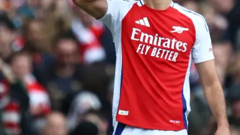 Merino: Sự đoàn kết là chìa khóa giúp Arsenal vô địch, tôi biết ơn tất cả vì đã ở bên trong giai đoạn chấn thương