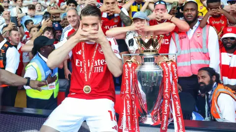 Người bắn là xứng đáng! Jocles đã giành chức vô địch Premier League đầu tiên + lọt vào trận chung kết Champions League 6690 triệu giới thiệu trò chơi 54 bóng 21