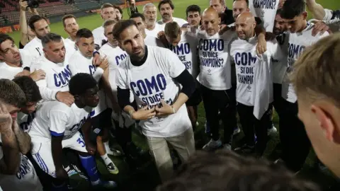 Fabregas: Tôi rất hạnh phúc ở Como và đang nghĩ về mùa giải tới, hy vọng Nico Paez ở lại