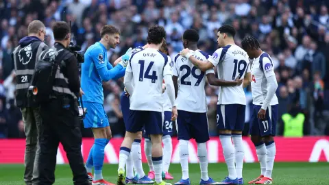 The Telegraph: Sự kiêu ngạo của hàng đầu Tottenham suýt khiến họ phải xuống hạng cho đến khi De Zerbi cứu họ