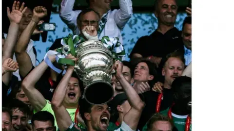 Giành được cúp một lần nữa sau nhiều năm 3-0! Chung kết Cúp Thụy Sĩ: St. Gallen ZXFACT0QXZ đánh bại Lausanne Auch để giành chức vô địch (57) (3) (0)