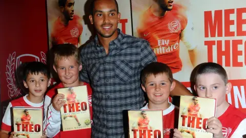 Theo Walcott nói về chung kết Champions League: Mấu chốt của Arsenal là khởi đầu tốt và ổn định vị trí trong 15 phút đầu
