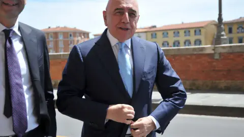 Romano: Galliani muốn trở lại AC Milan, Leao có thể rời đội hè này