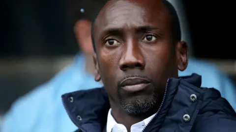 Hasselbaink: Hà Lan có hàng phòng ngự chắc chắn, trước tiên phải đảm bảo không cản phá rồi mới tận dụng tốt các tình huống cố định.