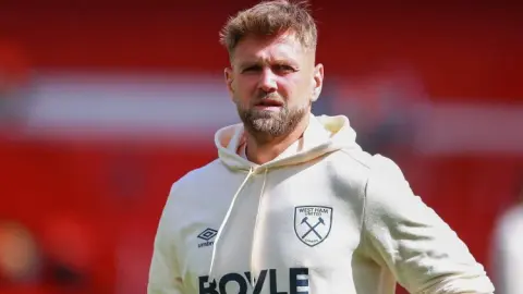 Bild: West Ham có thể trả giá thấp, Phil Kruger tuổi 33 ngày càng có khả năng trở lại Werder Bremen