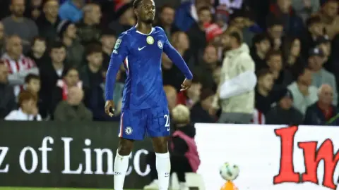 Chuyên gia phân tích: Barcelona nên cố gắng chiêu mộ Hutto của Chelsea, Hong Martin của Real Madrid cũng là lựa chọn tốt