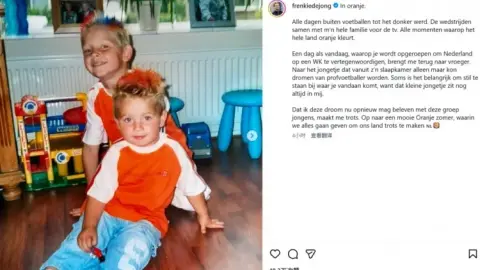 Mạng xã hội kỷ niệm De Jong được chọn dự World Cup: Được tuyển Hà Lan triệu tập khiến tôi nhớ lại giấc mơ thuở nhỏ