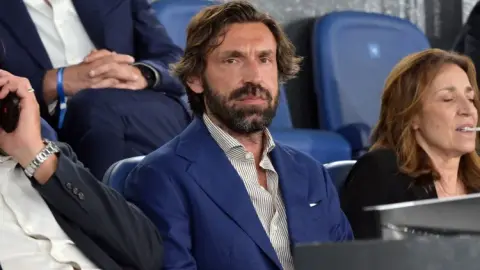 Pirlo: Nếu chơi bây giờ chắc chắn tôi sẽ lên Premier League, Serie A đang tụt hậu về nhiều mặt