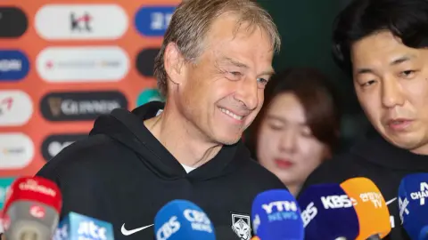 Klinsmann: Mục tiêu của Đức chỉ có thể là vô địch World Cup Việc thoát khỏi top 8 những năm 1990 là một thất bại hoàn toàn