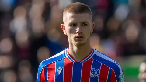 Sky: Sau khi vô địch UEFA Champions League, Crystal Palace đang thuyết phục Walton và Kamada Daichi ở lại