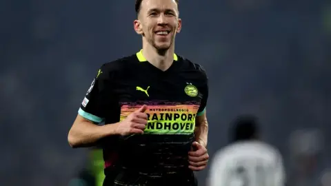Perisic 37 tuổi: Tôi rất mong chờ trận đầu tiên gặp Anh; sự nhiệt tình của tôi chưa bao giờ giảm đi