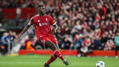 Bài viết: Bayern, Paris và Real Madrid quan tâm đến việc ký hợp đồng với Konate, 27, không cần thị thực, nhưng Chelsea đã từ chối quan tâm.