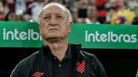 Lời nhắn của Scolari gửi đội tuyển Brazil: Các bạn có cơ hội vô địch World Cup, tôi mong các bạn có thể đoàn kết