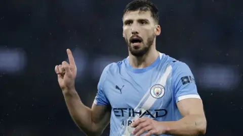 Ruben Díaz bác bỏ tin đồn gian lận: Ông nội 85 của tôi hỏi tôi có phải tôi đang gian lận không. Lời đồn thực sự quá nhiều.