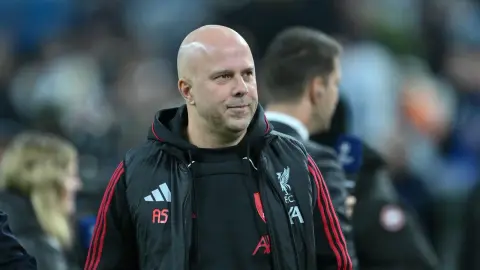 Mirror: Slott bất ngờ bị sa thải, có thể mời Elara đến nhắc quyết định của Liverpool
