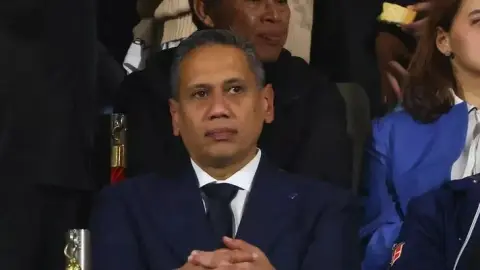 Chủ tịch Como: Tương lai của Fabregas phụ thuộc vào anh ấy Cảm ơn Real Madrid vì đã cho chúng tôi mượn Nico Pas