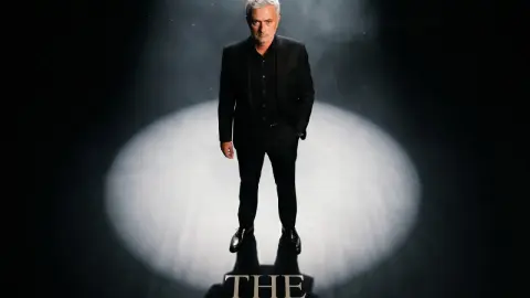 1500 triệu sẽ được trả! Kỷ lục: Real Madrid ký hợp đồng với Mourinho ở 3 nhưng chưa bước vào đàm phán với Benfica