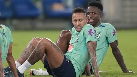 Truyền thông Brazil: Neymar đang tập trung hồi phục và tin mình có thể thi đấu tốt ở World Cup
