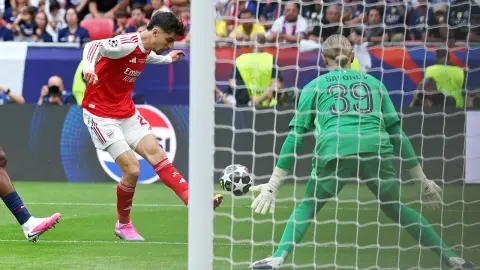 Nó có thể được tiếp tục? Đội ghi bàn đầu tiên ở các trận chung kết Champions League vừa qua cuối cùng đã giành chức vô địch. (11)