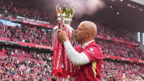 Slott viết thư ngỏ chia tay Liverpool: Sự gắn kết giữa chúng ta vượt xa bóng đá, cảm ơn tất cả các bạn!