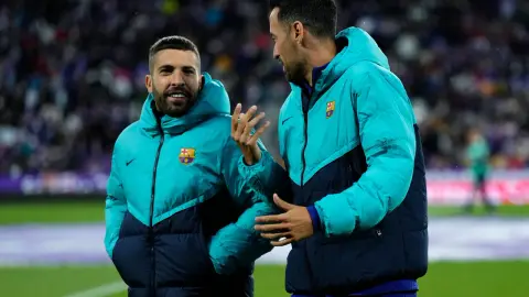 Thể thao thế giới: Huyền thoại Barcelona đụng độ huyền thoại Liverpool tuần này, Busquets và Alba ra mắt
