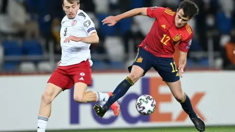 Eric Garcia: Đồng đội đùa về việc tôi có được góp mặt ở World Cup không