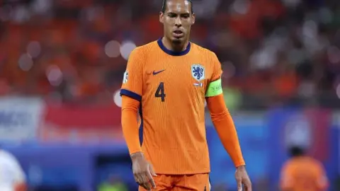 Van Dijk: Trận đấu với Argentina sẽ không bao giờ bị lãng quên Tôi tin đội tuyển Hà Lan có đủ sức mạnh để vô địch World Cup