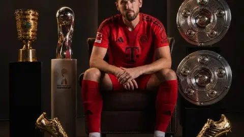 Bayern 3 4 đăng quang! Kane nói về cơn hạn hán vô địch năm 3 của 114: Tôi phải kiên nhẫn so với các tuyển thủ cùng trình độ