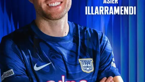 Với việc Jiezhi giành chức vô địch, cựu tiền vệ Illarramendi của Real Madrid, 36, đã được bầu là Cầu thủ xuất sắc nhất giải Hong Kong Super League