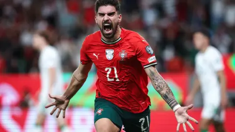 Ruben Neves: Chúng tôi có nhiều phẩm chất và có thể đạt được những điều tuyệt vời cho Bồ Đào Nha