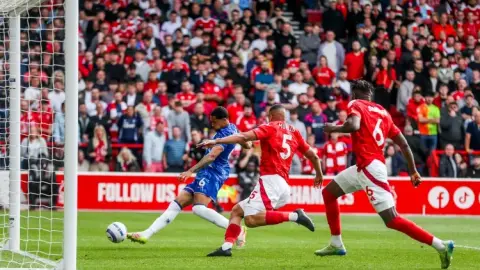 Colwell: Áo thi đấu mùa giải 25/26 là đẹp nhất, chúng tôi đã mặc nó để vô địch Club World Cup