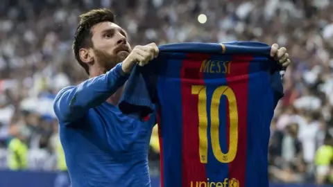 Alba: Messi xuất sắc nhất lịch sử, tôi chưa thấy ai sánh bằng anh ấy
