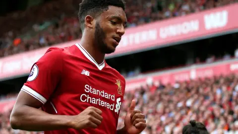 Phóng viên: Trong kỳ chuyển nhượng mùa hè, Liverpool cần tăng cường nhiều vị trí trong đó có cánh, và kinh phí cũng không phải là vấn đề.