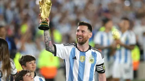 Truyền thông Ả Rập đánh giá phỏng vấn 2022: Messi rơi nước mắt khi nói về sự chuẩn bị của đội và mối quan hệ tin cậy