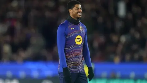 The Guardian: Tương lai của Rashford vẫn bấp bênh, thái độ của Barcelona mơ hồ, MU đòi 26 triệu bảng