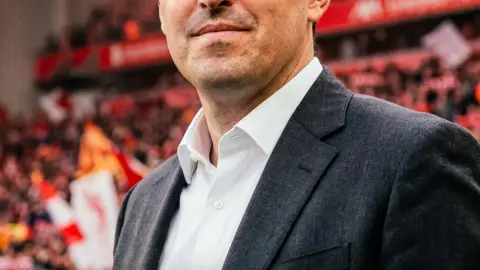 Huấn luyện viên mới sắp đến! Romano: Elora đã ký hợp đồng với Liverpool hôm nay và nó sẽ sớm được công bố!