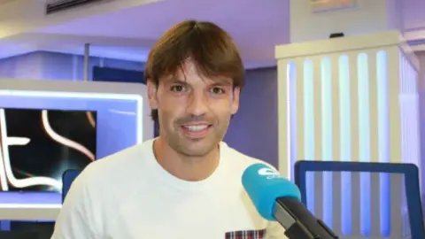 Morientes nhận xét trận hòa Tây Ban Nha: Tin vui nhất là không có cầu thủ chấn thương, bối cảnh mờ nhạt