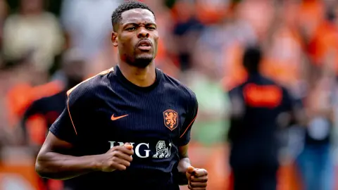Truyền thông Italy: Dumfries tiến gần Real Madrid, Inter Milan muốn thay thế Palestra nhưng không dễ