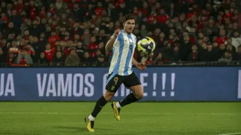 Truyền thông Ả Rập: Nhện nhỏ vắng mặt trong buổi tập của Argentina, có thể ra sân trận giao hữu thứ 2