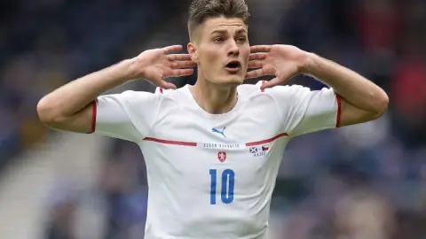 Schick: Đây có thể là cơ hội duy nhất để tôi góp mặt ở World Cup, tôi mong người hâm mộ Séc sẽ ủng hộ chúng tôi