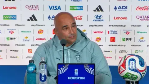 HLV Martinez: Ronaldo vẫn là hình mẫu, nhưng Bồ Đào Nha phải giữ sự tỉnh táo ở World Cup 2026