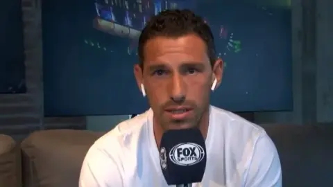 Maxi Rodriguez: Argentina phải tập trung thắng trận mở màn