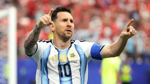 Niềm vui nhân đôi vào đêm sinh nhật của bạn! Messi 39 đăng quang Vua phá lưới trước ngày sinh nhật + dẫn dắt Argentina vượt qua vòng loại sớm