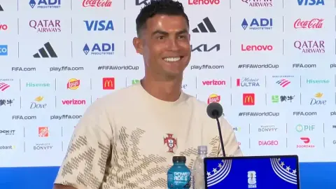 Rất nhiều thứ để xem! Cristiano Ronaldo trước trận đấu: Nói về việc giải nghệ, vô địch, triết lý sống, Argentina và đối chất trực tiếp với phóng viên